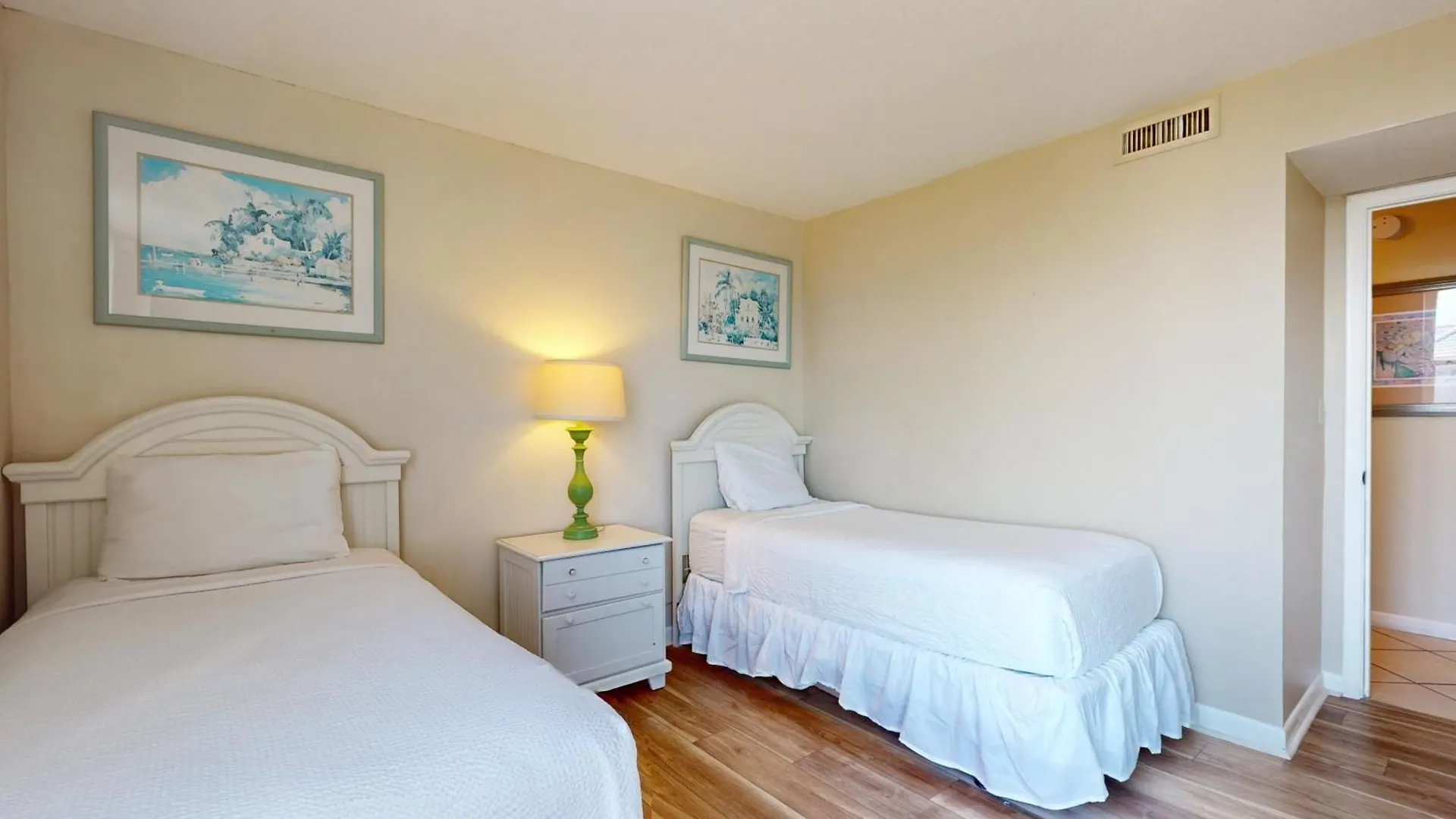 Magnolia House At Destin Pointe II Apartment